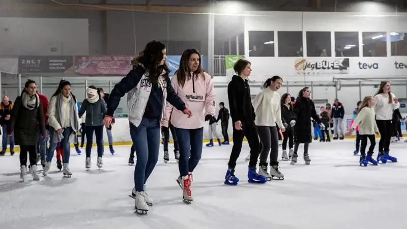 Január 17-én lesz a 10. Jégpályák Éjszakája