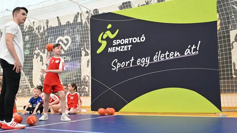 Hat csapatsportág 92 klubja csatlakozott