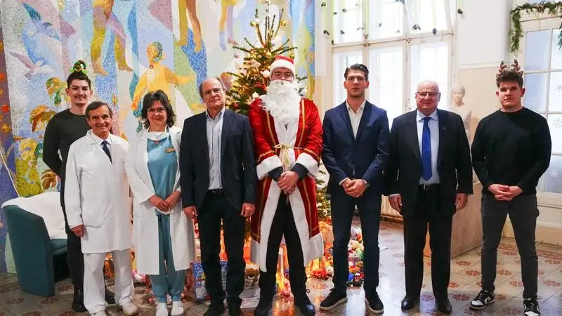 Ajándékokkal erősítette a közösséget a GTIDEA Mikulása