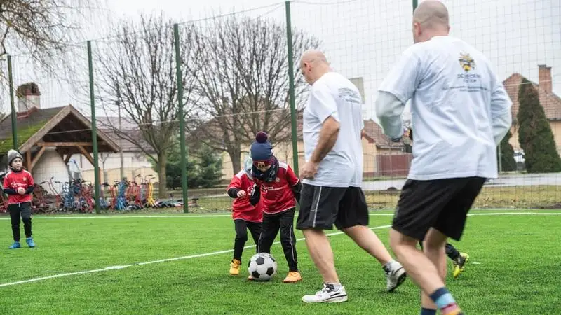 Új sportpálya a hajdúböszörményi campuson