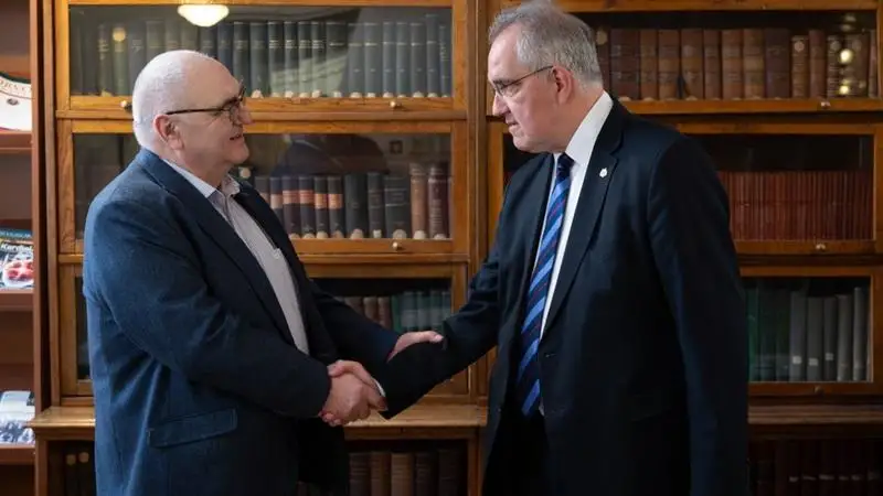 Hárommillió forinttal segíti a Sürgősségi Orvostanért a Debreceni Egyetemen Alapítványt a Hajdúhús