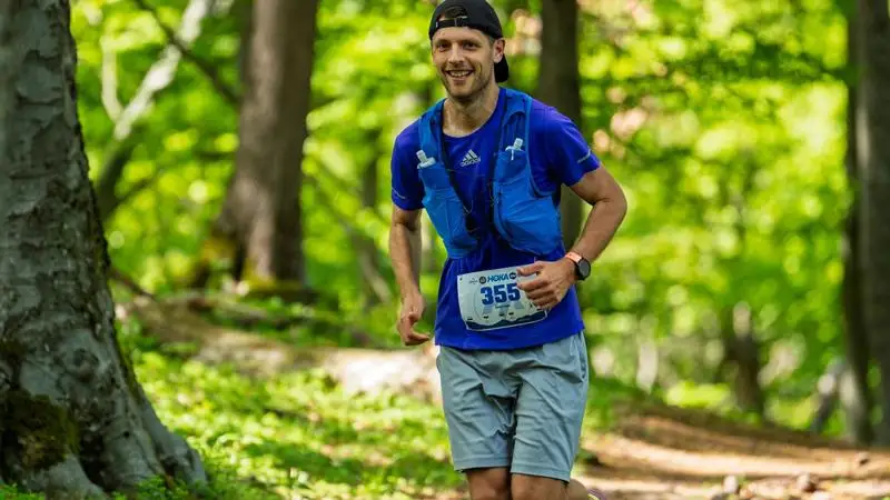 Debreceni maratonista fut a 14 éves Elizabet gyógyulásáért