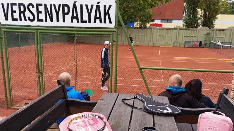 Újabb két pályát avatnak tavasszal Józsán