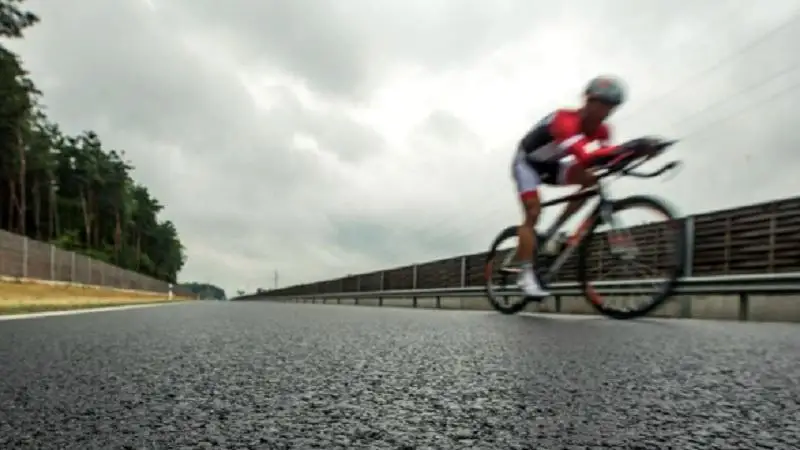 Csütörtökön teljes útzár a 354-es elkerülőn – kerékpárverseny miatt terelik a forgalmat