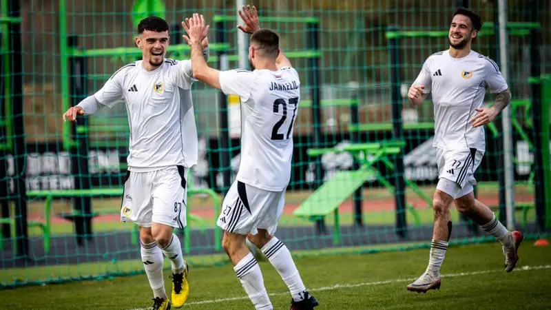 A DEAC feljutásért harcoló futballistái három gólra öttel válaszoltak Gödöllőn 