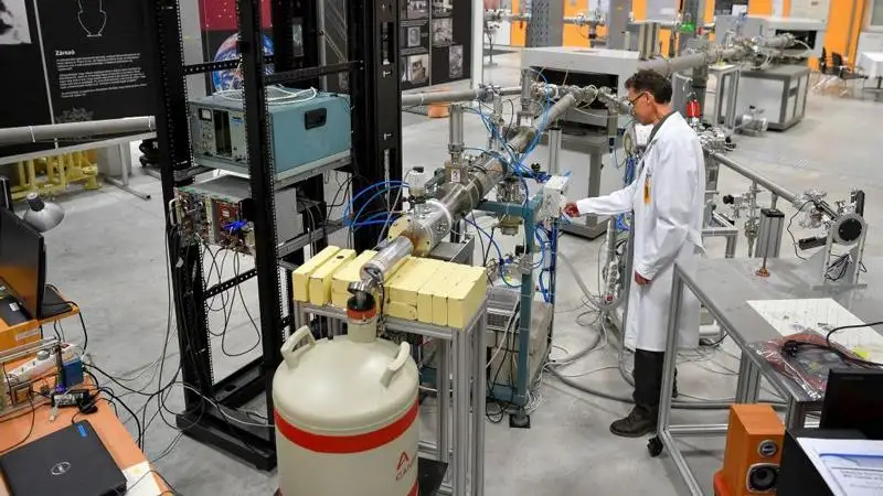 Idén is megnyitja kapuit a diákok és a tanárok előtt az Atommagkutató Intézet