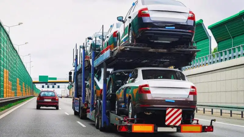 Egyre több autóvásárló figyelme fordul a külföldi piacok felé