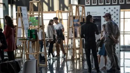 Építészhallgatók tervezték a Salemi boszorkányok díszleteit a Csokonai Színház premierjére