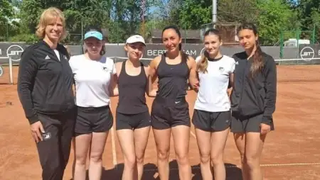 A Debreceni Egyetem teniszes hölgyei két győzelemmel és két vereséggel állnak 