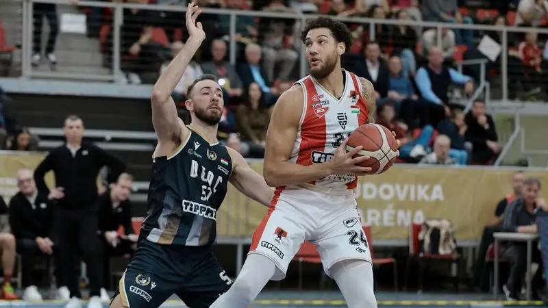 Az NB I 5-8. helyéért vív rájátszásos meccseket a Debreceni Egyetem csapata