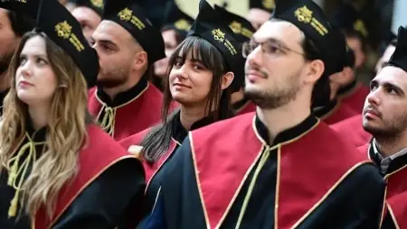 Mérnökavatás Debrecenben – lezajlott az első nyári diplomaosztó