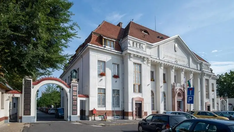 Semmelweis-nap miatt szünetel a járóbeteg-ellátás a debreceni klinikákon