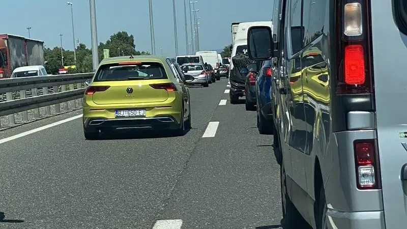 Rekordmeleg, lezárások, torlódások – szélsőséges hétvége Horvátországban