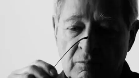 Nádas Péter prózájában a személyes emlékezet, a történelmi trauma és az emberi test tapasztalata szorosan összekapcsolódott