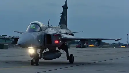 Lezuhant egy magyar Gripen Szolnok közelében