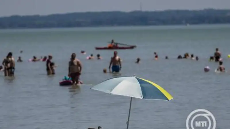 Péntek délutánra várható eső és hőmérséklet-csökkenés