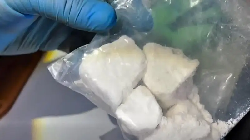 Hat embert állítottak elő egy hajdúböszörményi drogellenes akcióban