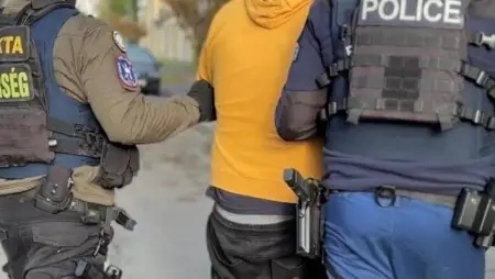 Nádudvari dílert fogtak el a rendőrök, őrizetbe vették a 49 éves férfit