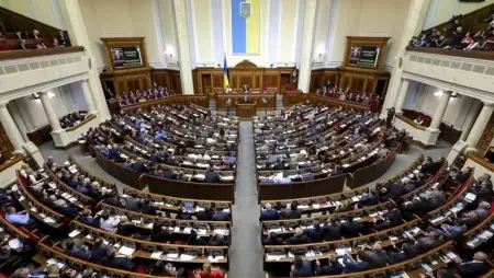 A kijevi parlament elfogadta a kisebbségi nyelveken folyó oktatásról szóló törvényt